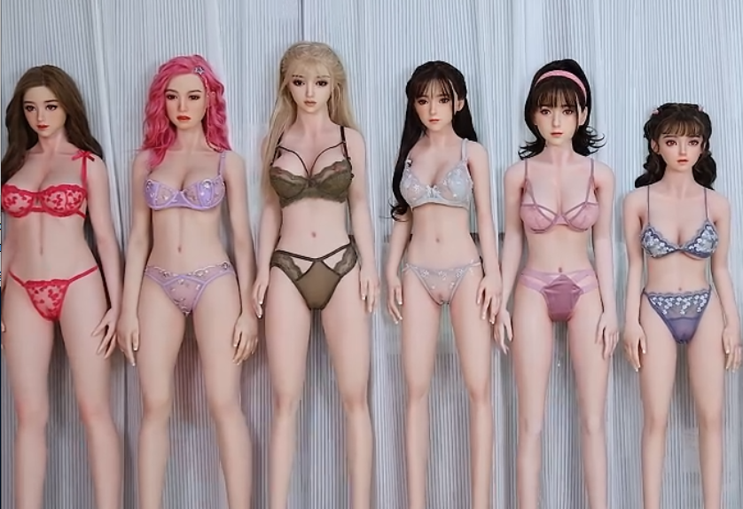 Doll Size Display